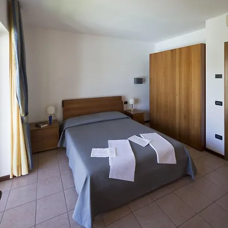 Corte Delle Rose 3*
