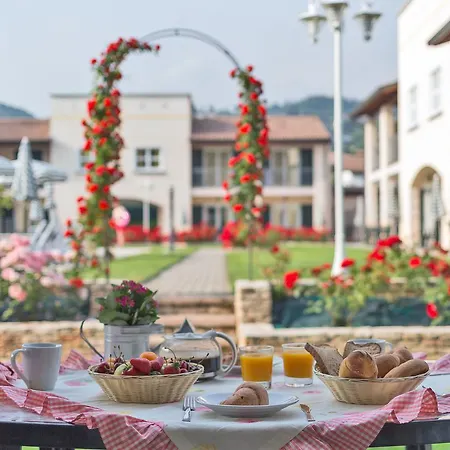 Corte Delle Rose Lägenhetshotell