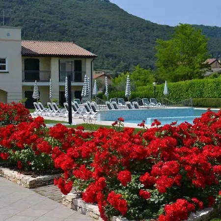 Corte Delle Rose Lägenhetshotell Garda (Verona)