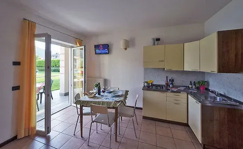 Corte Delle Rose Apartmanhotel 4*
