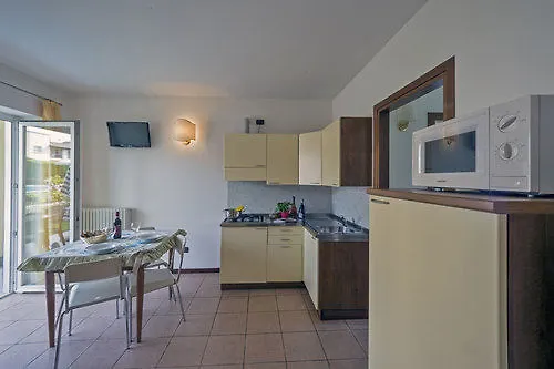 Corte Delle Rose 4* Garda