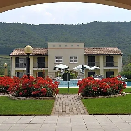 Corte Delle Rose 4*