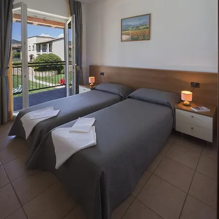 Corte Delle Rose 아파트호텔