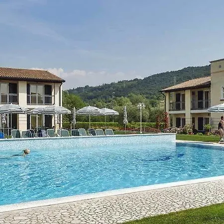 Aparthotel Corte Delle Rose Garda (Verona)