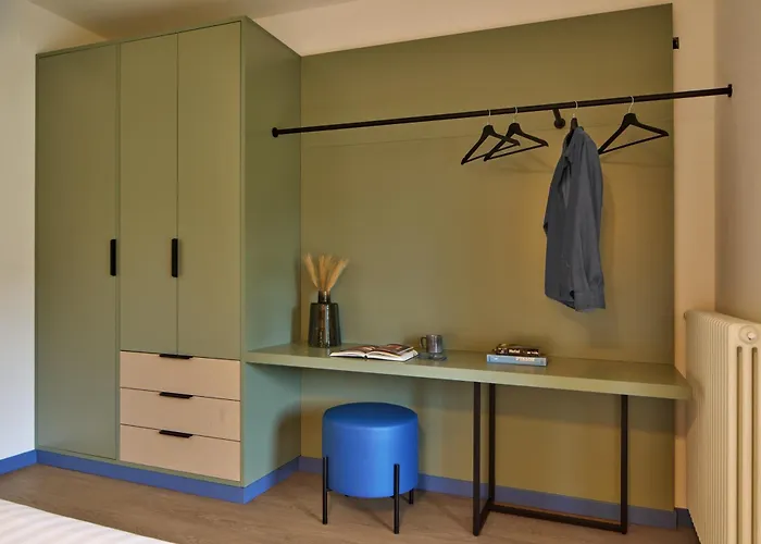 Corte Delle Rose 公寓式酒店 加尔达