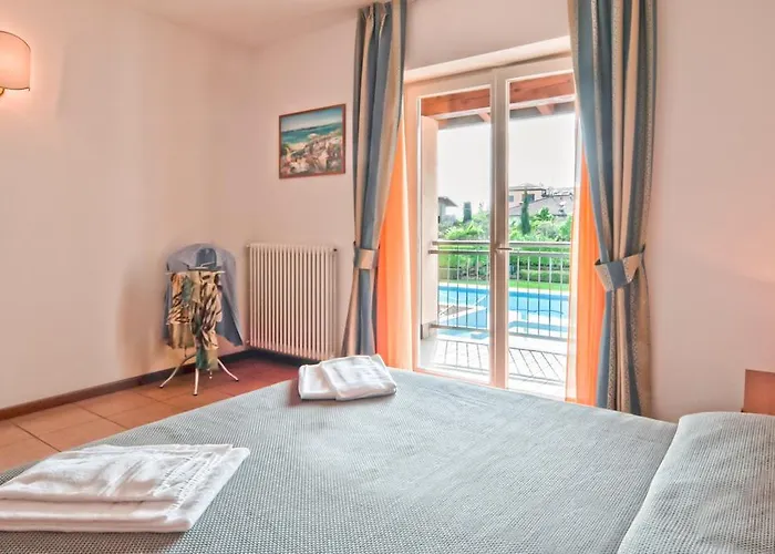 Corte Delle Rose 公寓式酒店 4*