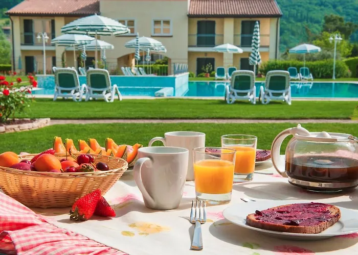 公寓式酒店 Corte Delle Rose 加尔达