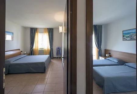 Corte Delle Rose 4* Garde