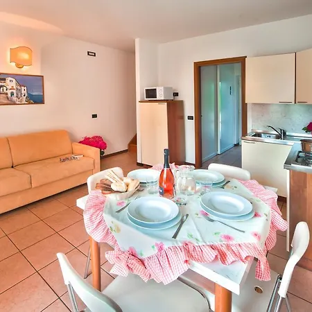 Apart Otel Corte Delle Rose 4*