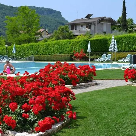 Corte Delle Rose 4* Garde